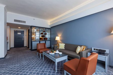 Rooms and Suites